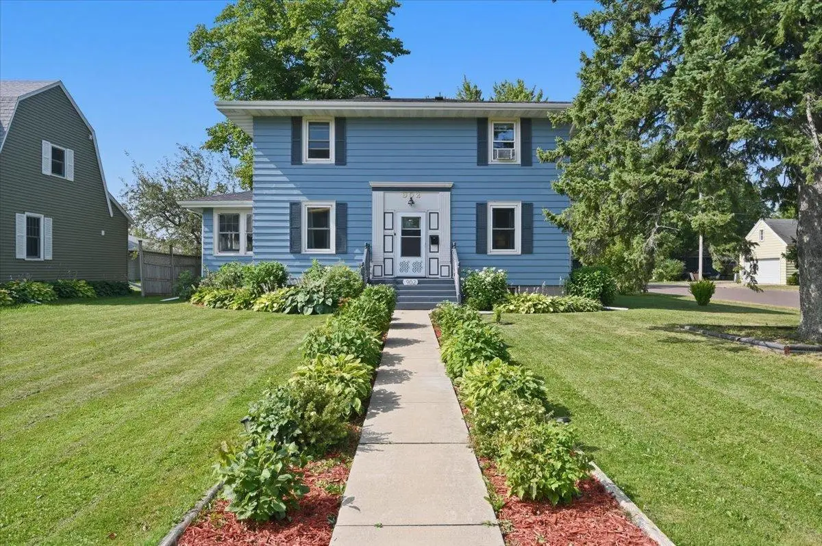 902 E 8th Street, Superior, WI 54880 - #1