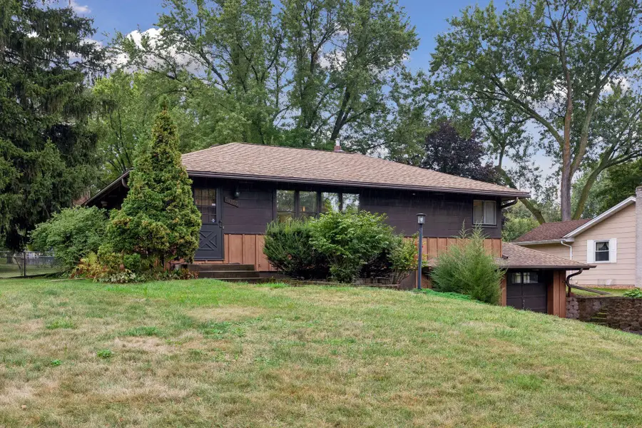 5073 Holiday Road, Minnetonka, MN 55345 - #2