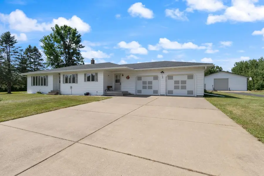 1433 Morris Avenue, Hinckley, MN 55037 - #2
