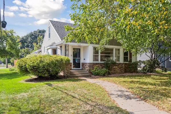 1143 Cleveland Avenue S, Saint Paul, MN 55116