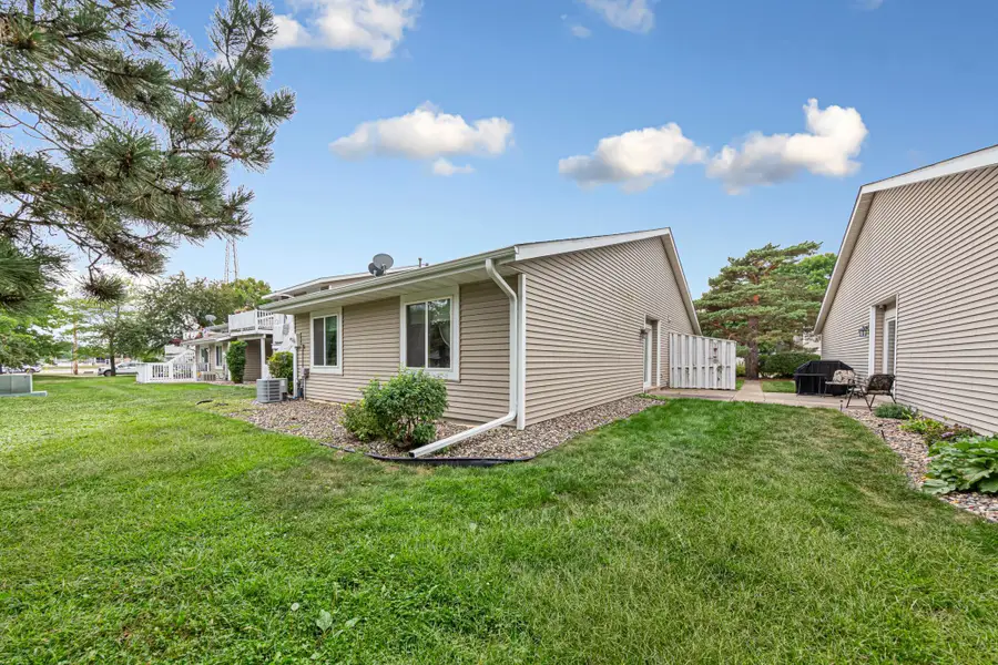 417 Whispering River Lane, Farmington, MN 55024 - #2