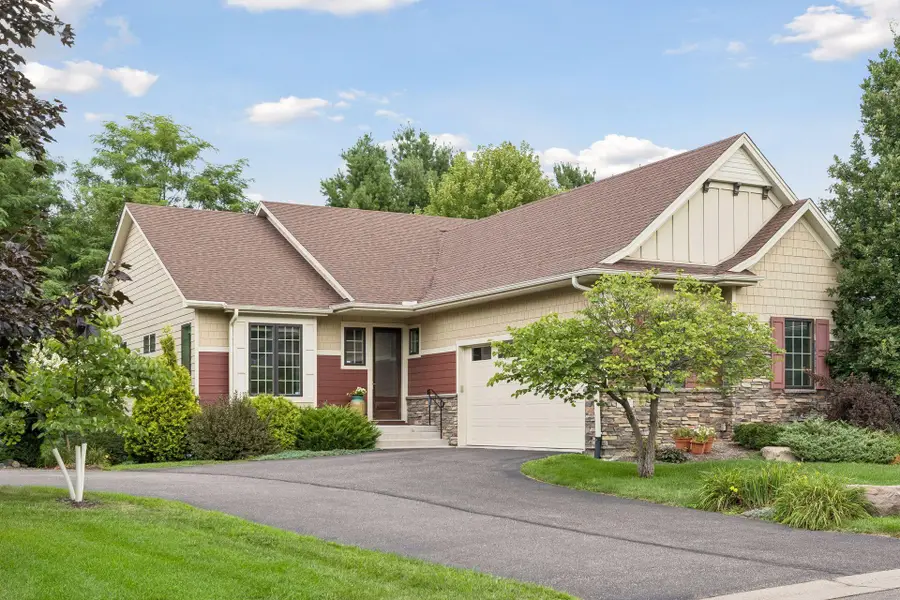 4727 Cumberland Street, Shoreview, MN 55126 - #2