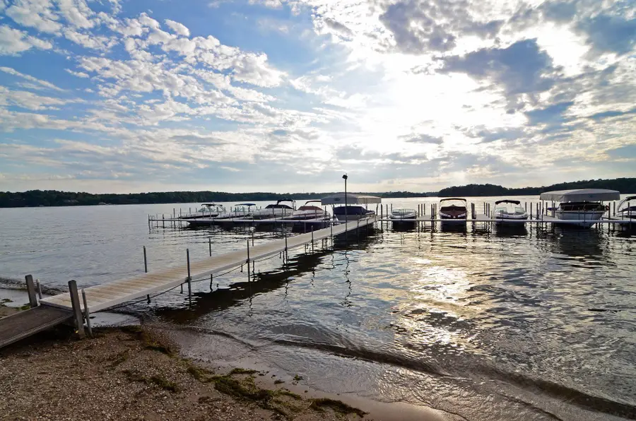 5950 Boulder Bridge Lane, Excelsior, MN 55331 - #2