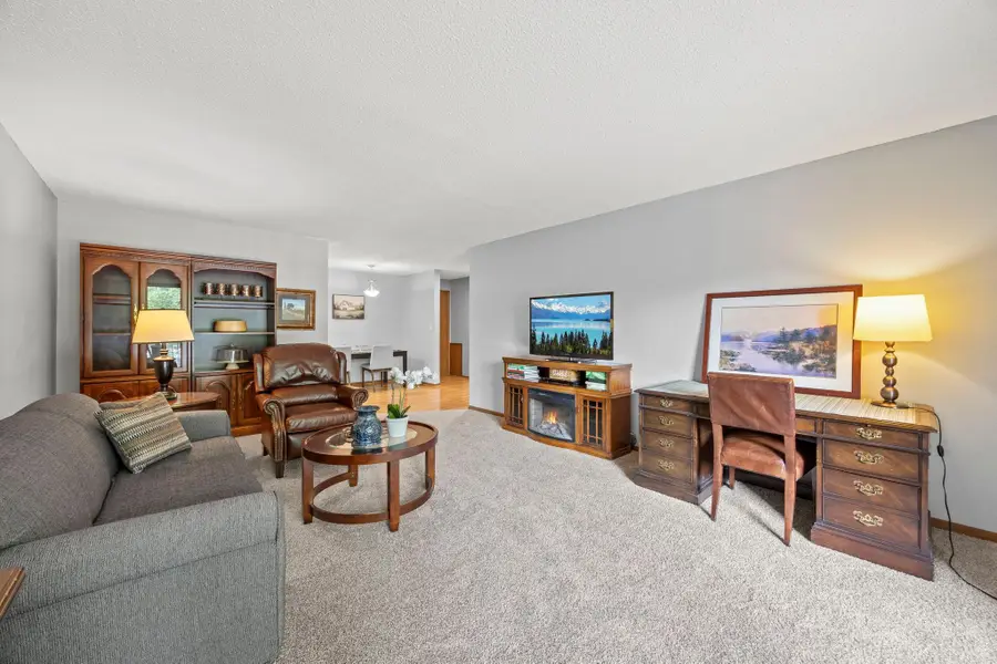 4 Pine Tree Drive #218, Arden Hills, MN 55112 - #2