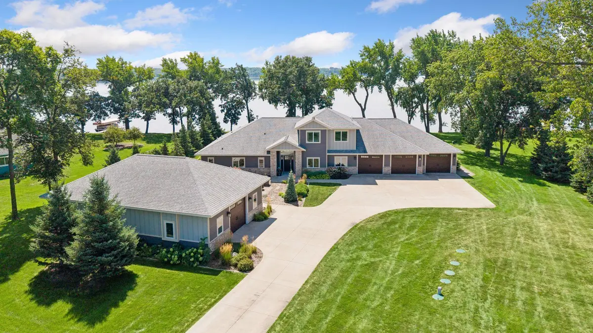 7633 117th Street Nw, Annandale, MN 55302 - #1