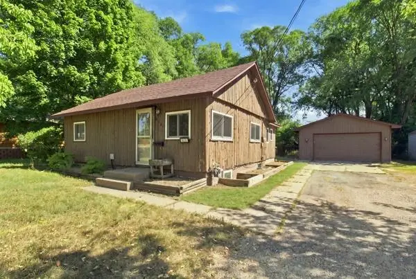 9123 Pillsbury Avenue S, Bloomington, MN 55420