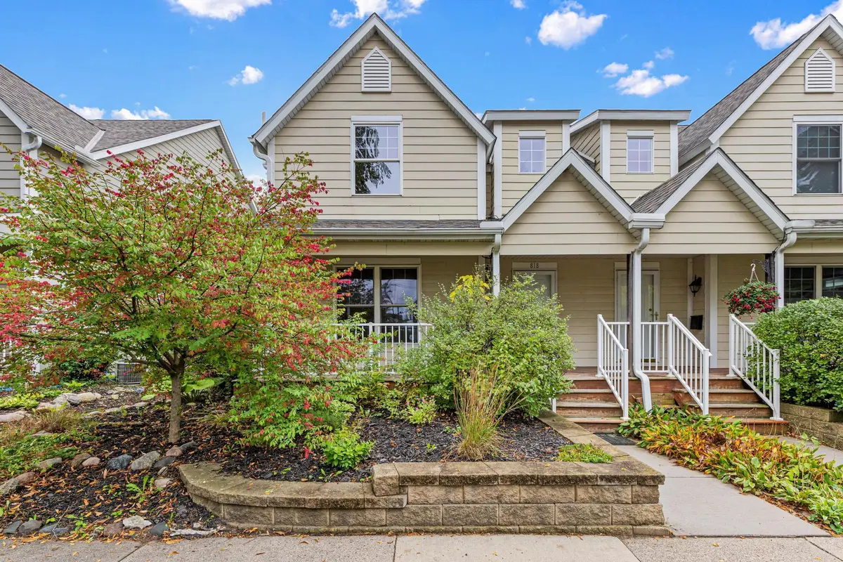 818 24th Avenue Ne, Minneapolis, MN 55418 - #1