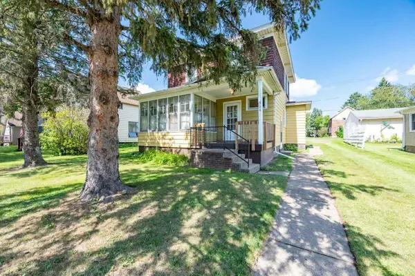 514 W 2nd Avenue, Keewatin, MN 55753