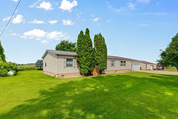 15774 SW 35th Avenue, Ellendale, MN 56026