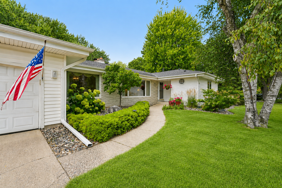 9632 Oxborough Road, Bloomington, MN 55437 - #3
