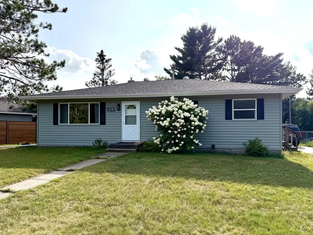 915 NE 7th Avenue, Grand Rapids, MN 55744 - #1