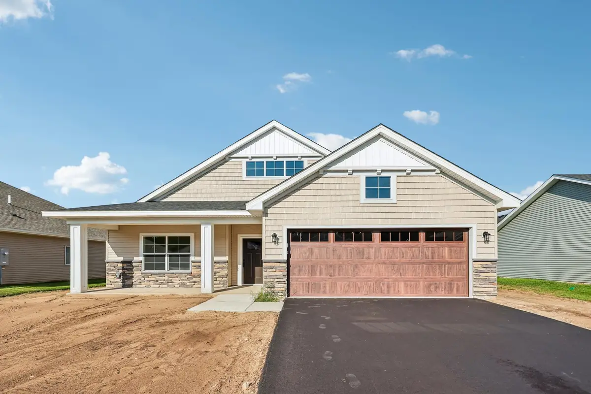 1423 Victory Lane Ne, Isanti, MN 55040 - #1