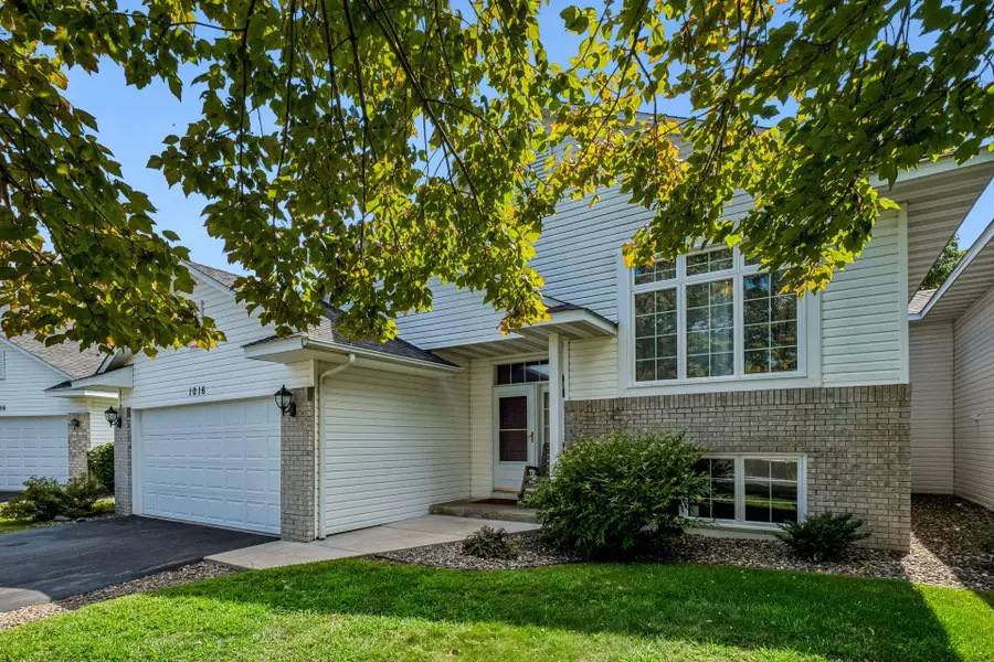 1016 Lilac Court, Shakopee, MN 55379 - #3