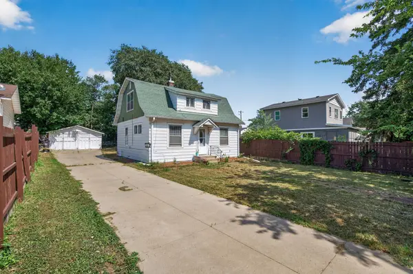 569 Hatch Avenue, Saint Paul, MN 55117