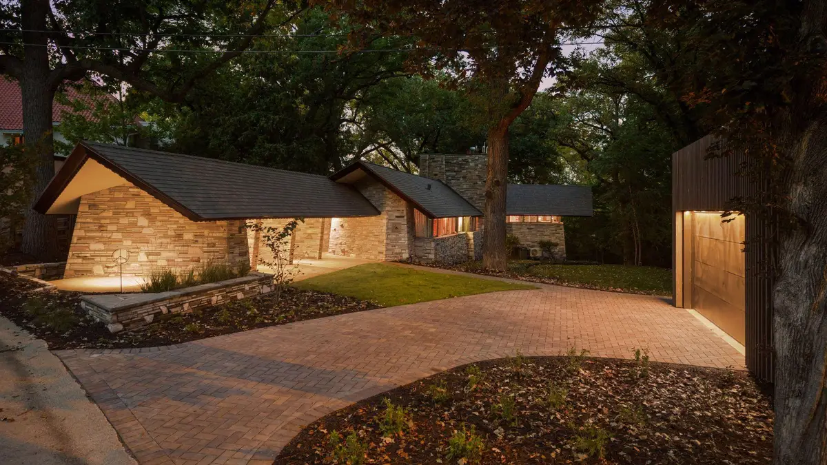 2801 Burnham Boulevard, Minneapolis, MN 55416 - #1