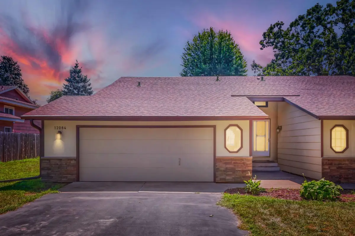 12084 Butternut Street Nw, Coon Rapids, MN 55448 - #1