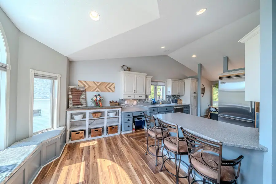 2501 Parkview Drive S, Fargo, ND 58103 - #3