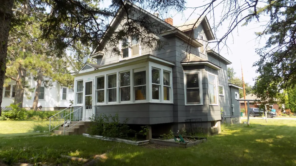 203 Mitchell Street, Coleraine, MN 55722 - #1