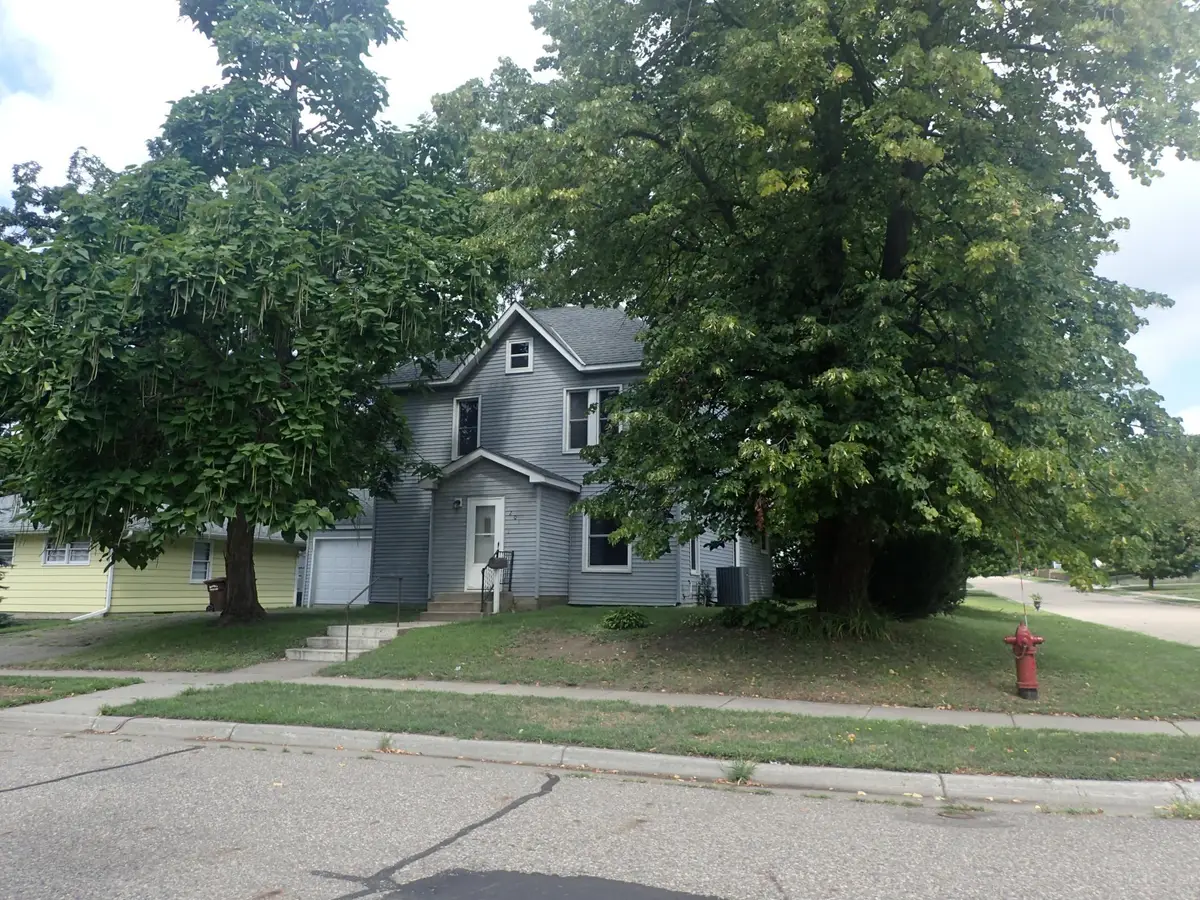 201 3rd Street Nw, Buffalo, MN 55313 - #1