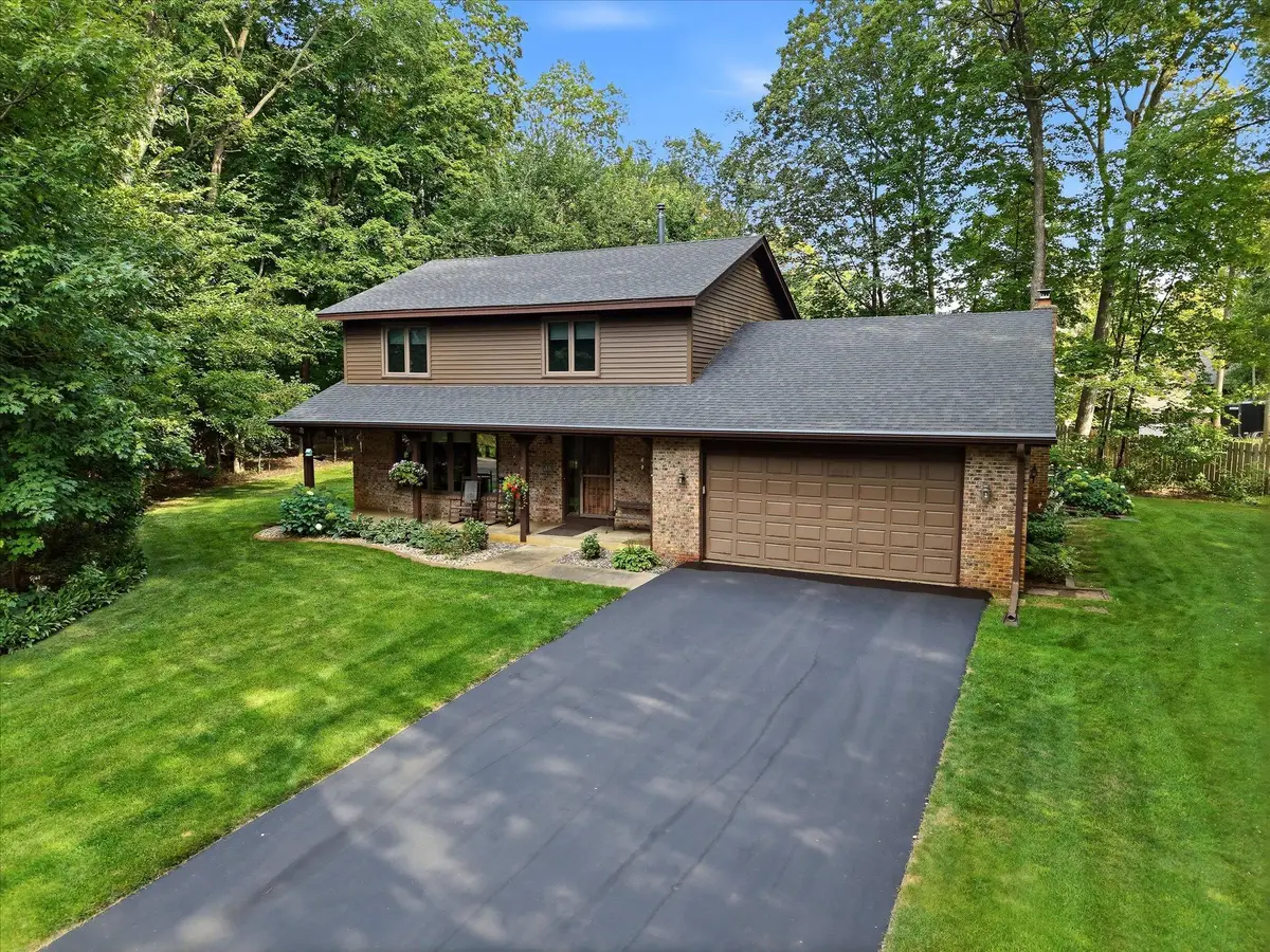 5665 Star Circle, Shorewood, MN 55331 - #1