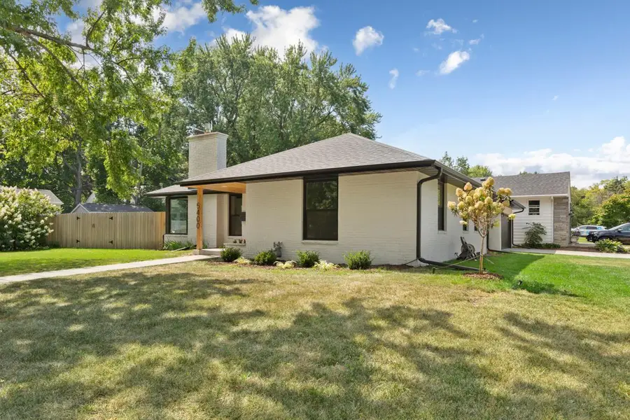 5400 Richmond Lane, Edina, MN 55436 - #3