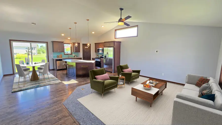 416 Torrey Pines Drive, Mankato, MN 56001 - #2