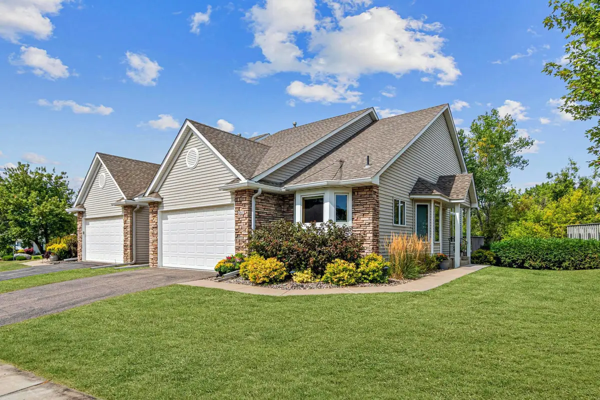 1067 Westcliff Curve, Shoreview, MN 55126 - #1