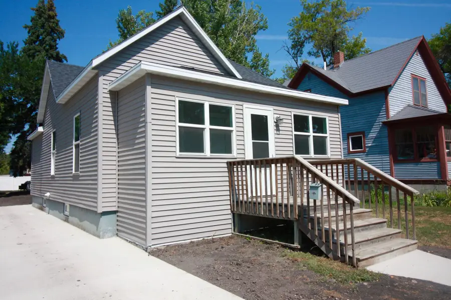 518 Andrews Avenue, Breckenridge, MN 56520 - #2