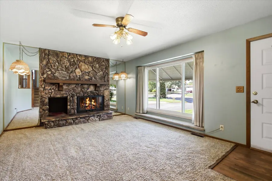 280 117th Lane Ne, Blaine, MN 55434 - #3