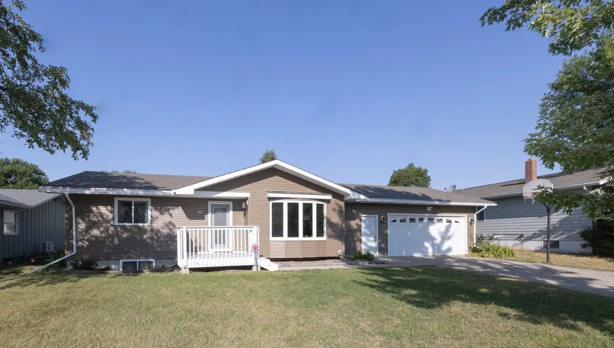 312 3rd Avenue E, Halstad, MN 56548 - #1