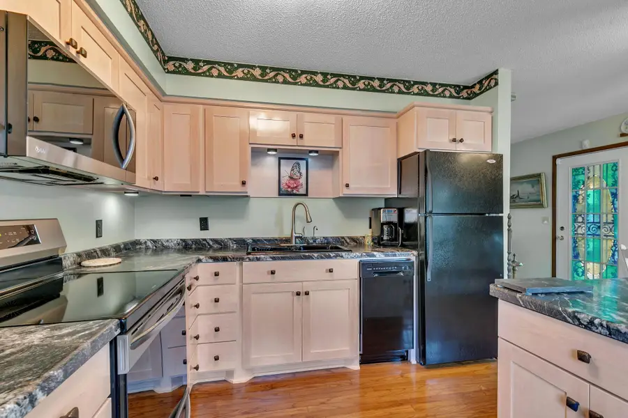 1025 35th Avenue N, Saint Cloud, MN 56303 - #2