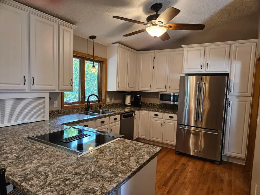 13705 59th Place N, Plymouth, MN 55446 - #2