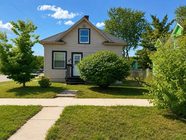 303 20th Avenue N, Saint Cloud, MN 56303