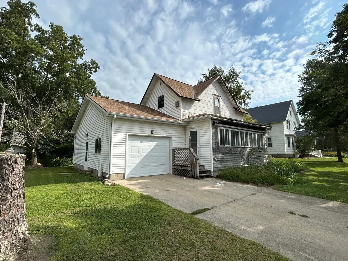 140 2nd Street Nw, Blooming Prairie, MN 55917 - #1