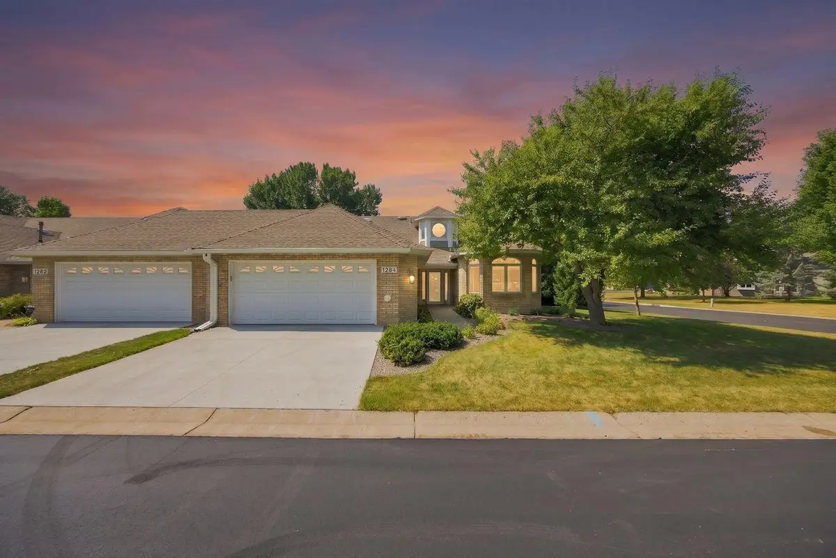 1264 Silverthorn Drive, Shoreview, MN 55126 - #1