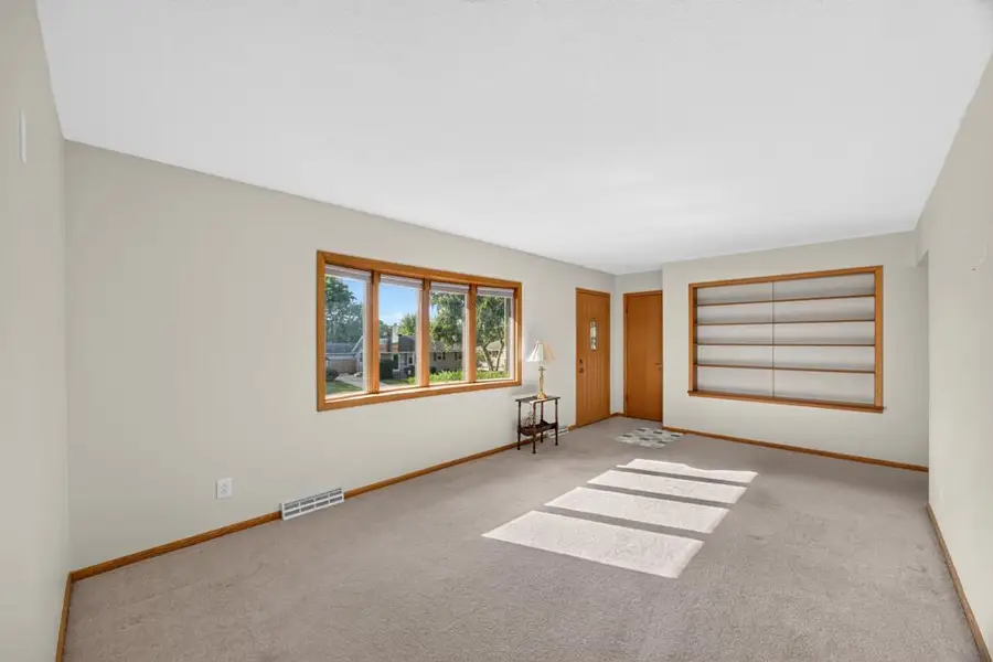 2817 15th Avenue Nw, Rochester, MN 55901 - #3