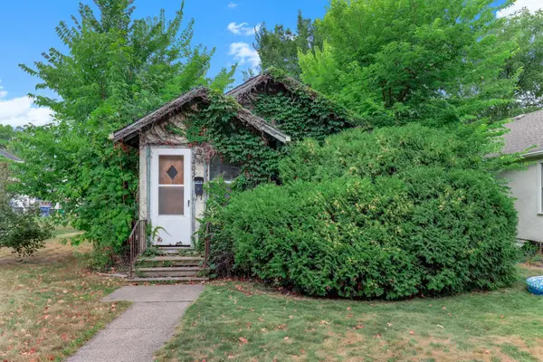 4039 Upton Avenue N, Minneapolis, MN 55412