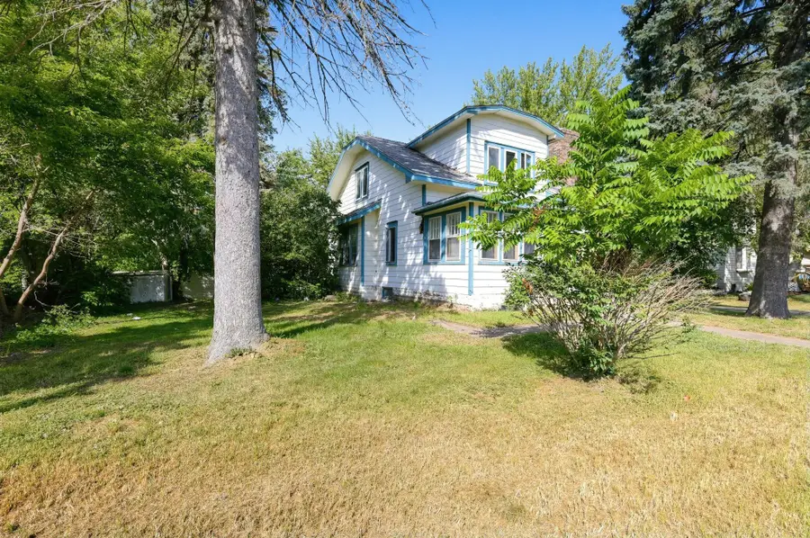 540 Central Avenue S, Milaca, MN 56353 - #2