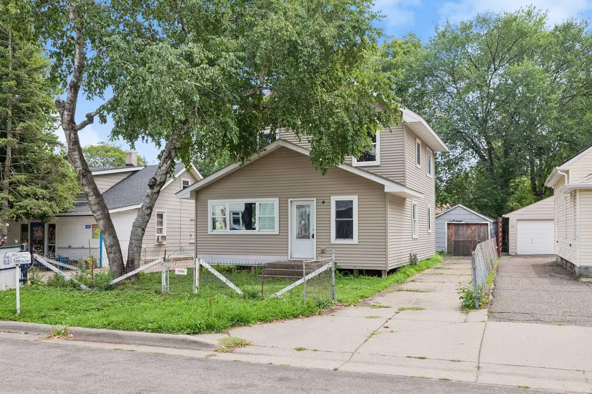 2310 Rockwood Avenue, Saint Paul, MN 55116 - #1