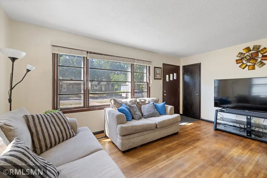 4906 Logan Avenue N, Minneapolis, MN 55430 - #3