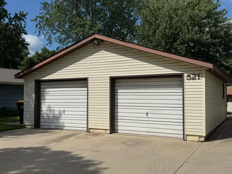 521 Oak Lane, Redwood Falls, MN 56283 - #2