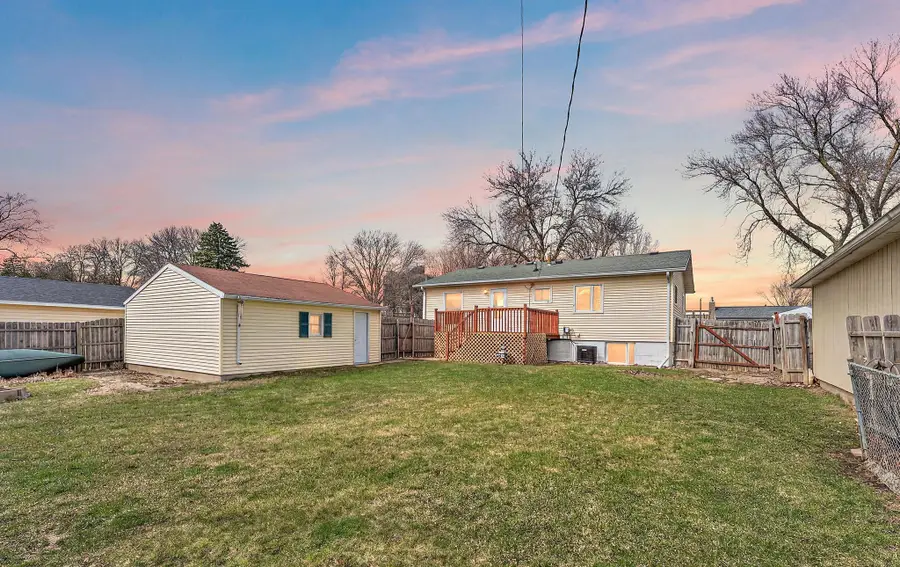 1866 38th Street Nw, Rochester, MN 55901 - #3