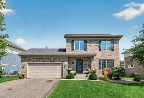 2052 Cobblestone Drive, Cologne, MN 55322