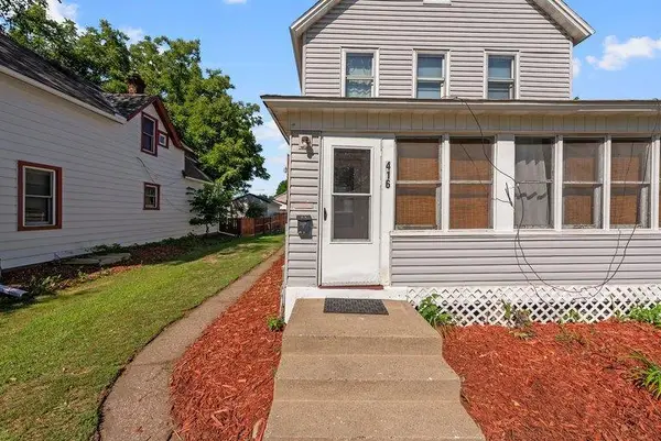 416 4th Avenue S, South Saint Paul, MN 55075