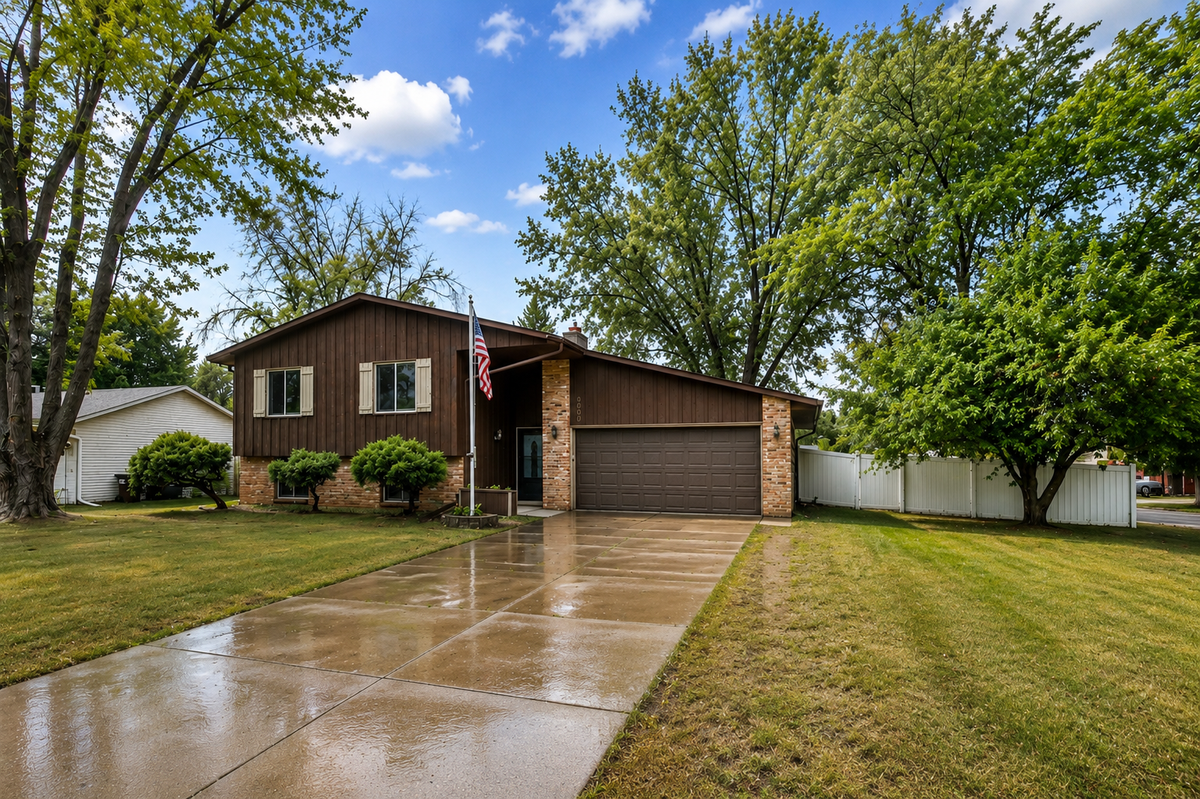 7300 Illies Avenue S, Cottage Grove, MN 55016 - #1