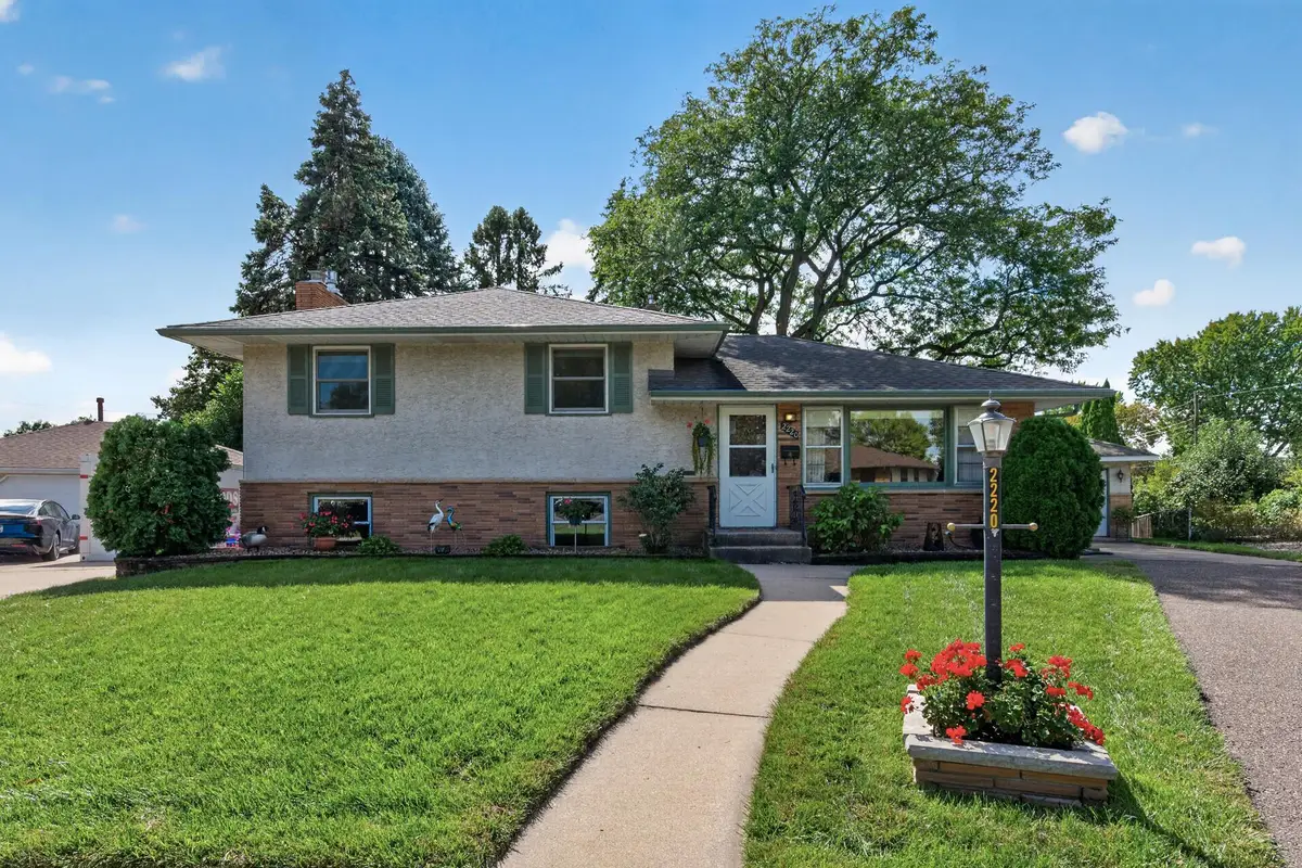 2220 Cardinal Place, Saint Paul, MN 55119 - #1