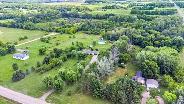 14088 90th Avenue, Milaca, MN 56353