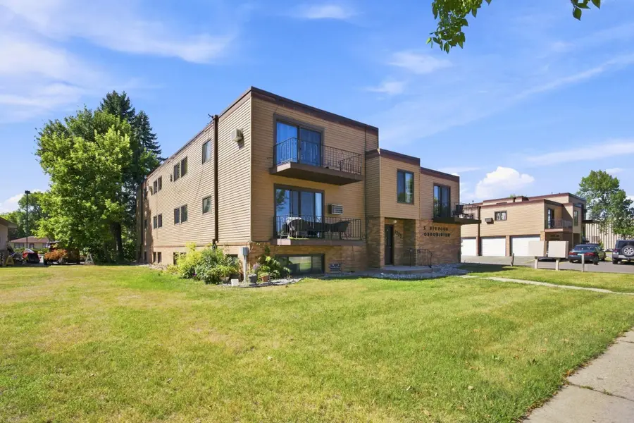 1225 7th Street S #7, Moorhead, MN 56560 - #3