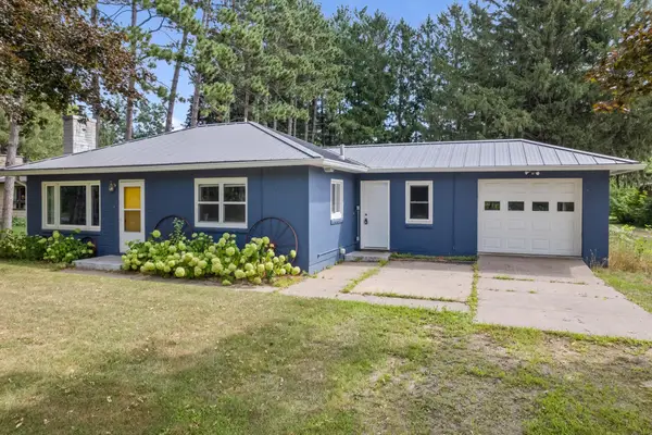 S2406 County Road Oo, Buffalo City, WI 54622
