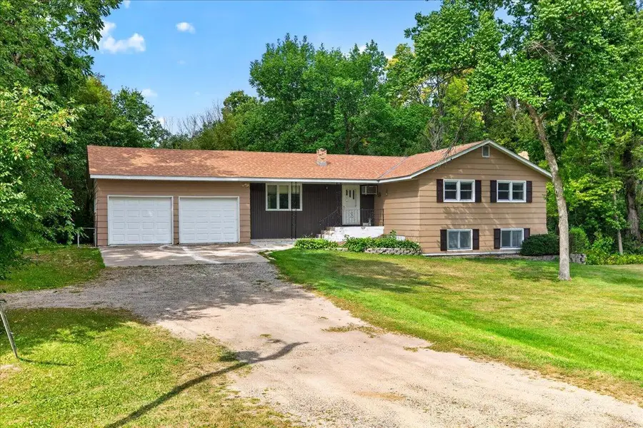 9855 Iffert Avenue Ne, Monticello, MN 55362 - #2
